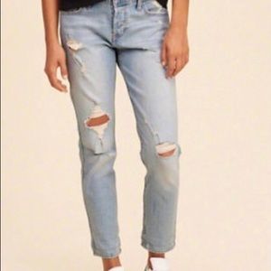 • Hollister Vintage Boyfriend Jeans 7/28 EUC •